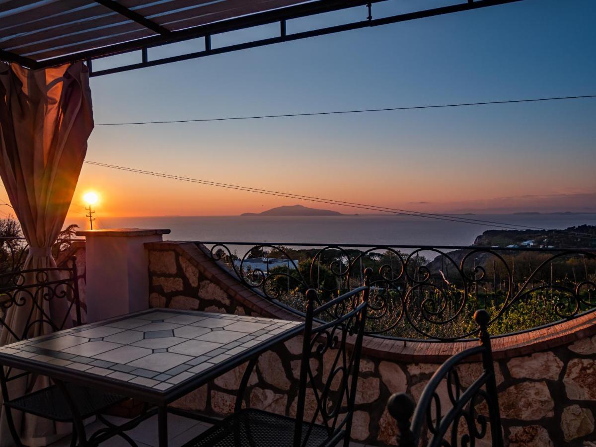 Casa Astra Bed and Breakfast Anacapri  Buitenkant foto