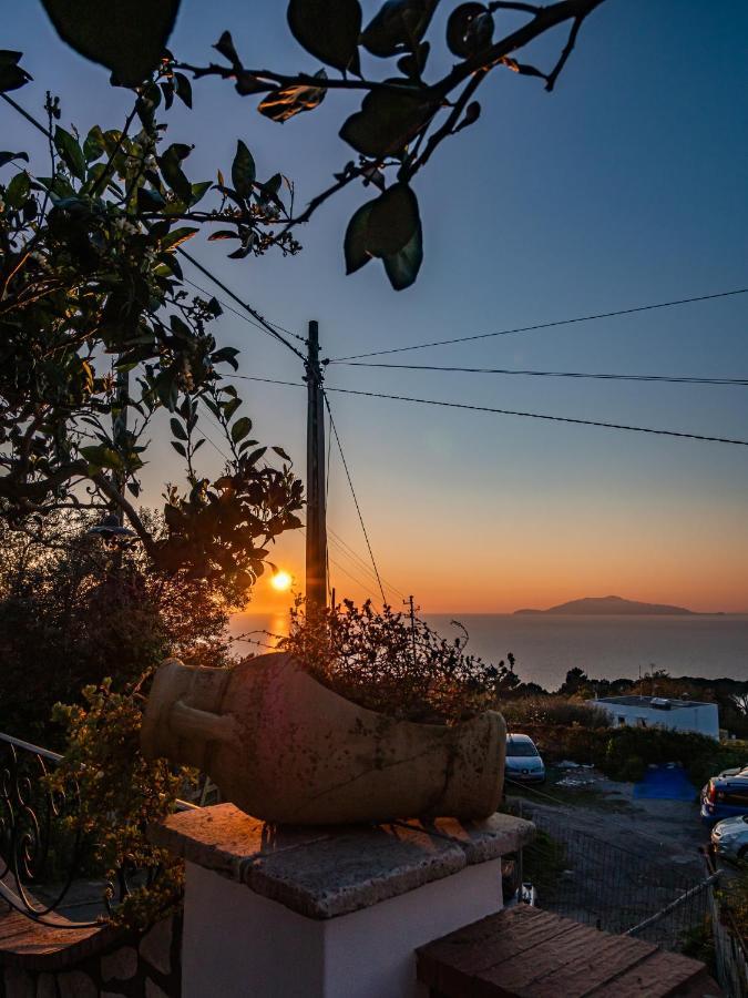 Casa Astra Bed and Breakfast Anacapri  Buitenkant foto