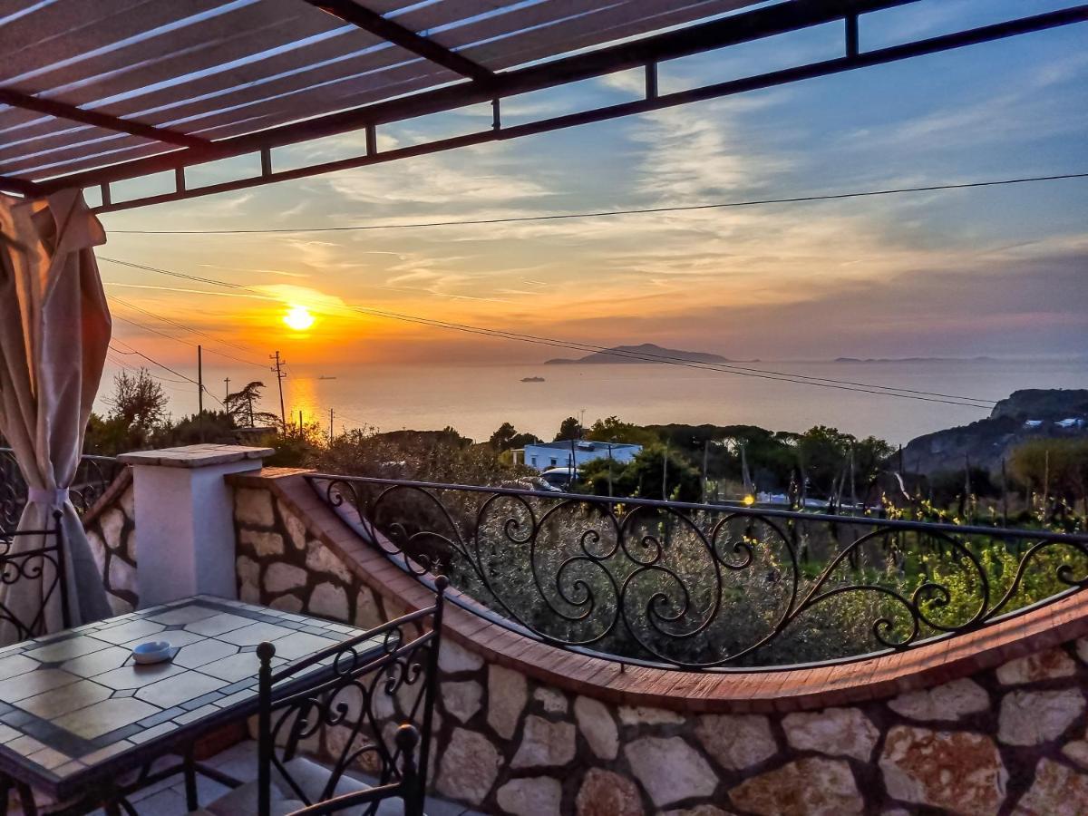 Casa Astra Bed and Breakfast Anacapri  Buitenkant foto