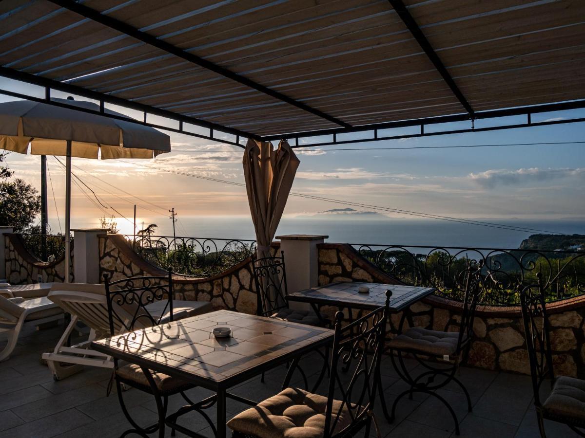 Casa Astra Bed and Breakfast Anacapri  Buitenkant foto