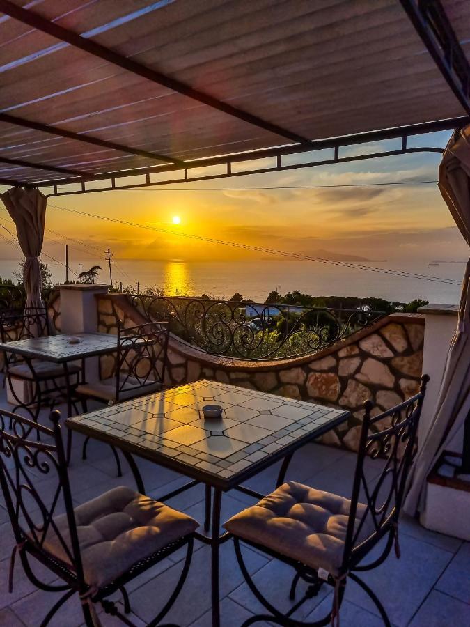 Casa Astra Bed and Breakfast Anacapri  Buitenkant foto